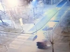 Инвалид скончался, попав под колеса авто в Волжском