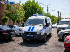 Три пешехода оказались под колесами авто в Волжском