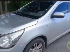 В Волжском задержали нелегала на тонированном авто, который не смог объяснить, зачем он в России