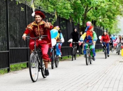 Ранее отмененный из-за дождя костюмированный  велопробег состоится