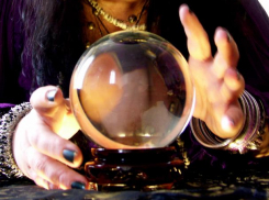 Семья волжан поверила «колдунье» и осталась без денег