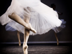 Ведущие балетмейстеры волжского «отправят» горожан в разные уголки мира