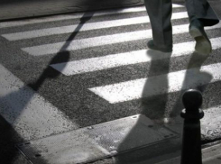 На третьей Продольной 28-летний водитель Audi сбил двух пешеходов