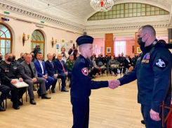 Волжских омоновцев встретили с почестями