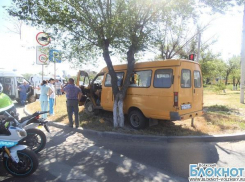 В Волжском водитель маршрутки скончался прямо за рулем