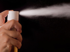 Юный волжанин едва не выжег пенсионерке глаза