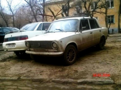 Волжских автохамов не останавливают ни барьеры, ни жалобы жителей