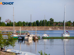В Волгоградской области под катером погиб рыбак из Уфы