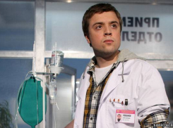 Волжане выступят «на разогреве» панк-группы с участием звезды сериала «Интерны»