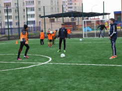 Администрация Волжского решила восстановить спортплощадку около дома мэра