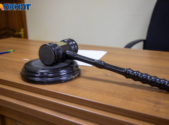 Суд в Волгограде лишил депутата льгот, изменив причину ухода с формулировки «по собственному» на «за коррупцию»