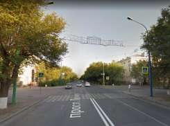 Вместо двойной сплошной установят 920 метров забора в центре Волжского