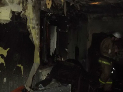  На пожаре в Волжском пострадал 87-летний мужчина