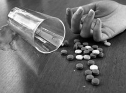 Пенсионерка из Фролово свела счеты с жизнью на глазах случайных прохожих