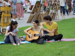 Каждый житель Волжского праздновал День города по-своему