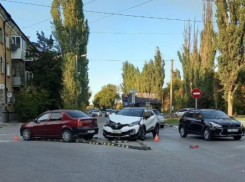 Серьезная авария с пострадавшим произошла на кольце в Волжском