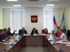 Бюджет Волжского «вгоняет» муниципальную аптеку в долги