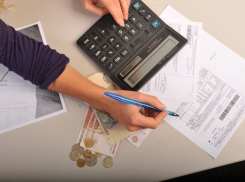 В Волжском продолжаются рейды по взысканию задолженностей за жилищно-коммунальные услуги