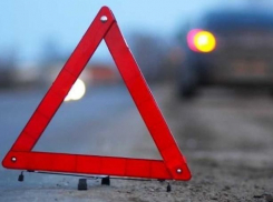 Водитель микроавтобуса сбил 22-летнего пешехода в Волжском