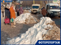 Волжский завален сугробами: последствия ночного снегопада