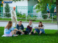 Волжский обрабатывают от кровососущих насекомых