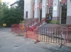 Коммунальщики лишили студентов ВЭТК линейки на 1 сентября