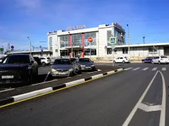 В Волжском проверили три отремонтированные дороги