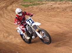 В турнире по мотокроссу победили волжане