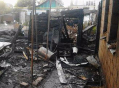 У волжан сгорело единственное жильё - жителей просят о помощи