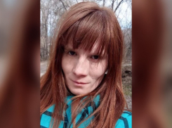 Более 10 дней продолжаются поиски рыжеволосой девушки: может находится в Волжском