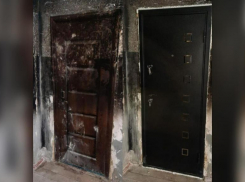 Замерзающему после взрыва инвалиду бесплатно поставили дверь после публикации в «Блокнот Волжский» 
