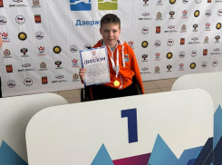 Влад Синилкин, лишившийся трех конечностей в страшном ДТП, завоевал три медали в чемпионате по плаванию