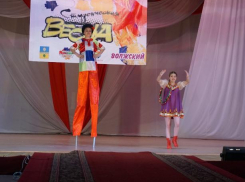 Творческая молодежь поборется за гран-при в фестивале «Студенческая весна» в Волжском