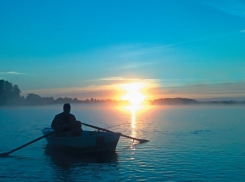 Пожилой рыбак погиб, когда пытался справить нужду в Волгу