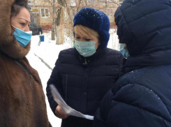 Ирина Гусева проконтролировала замену труб в доме Волгограда