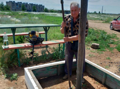 Старики-работники: как волжские пенсионеры вкалывают за поселковых чиновников