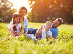 День семьи, любви и верности будет солнечным