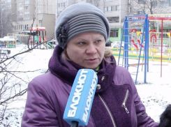 Подарок Исинбаевой принес новые проблемы во дворе Волжского, - жители 22 микрорайона