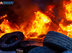 Сразу 2 пожара за сутки случились под Волжским
