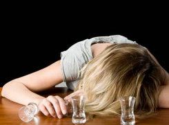 Под Волгоградом нерадивая мать бросала троих детей на произвол судьбы