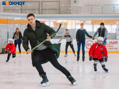 Веселье на катке в Волжском закончилось смертельной травмой