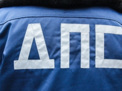 Под Волгоградом девушка попала под следствие за пощечину инспектору ДПС