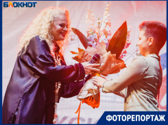 Красочным событием стало выступление Ларисы Долиной