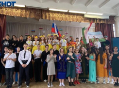 Фестиваль «Народов много – Семья одна» прошел в Волжском: видео