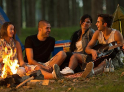 День друзей в Волжском будет особенно теплым