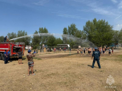 Безопасность на каникулах: уроки от спасателей Среднеахтубинского района