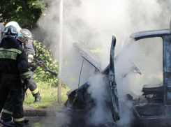 В Волжском воспламенился «ВАЗ-2110»