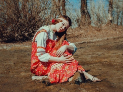 Волжанин создал серию фотографий по мотивам исконно русских сказок