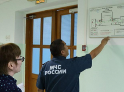 За школы Волжского взялись сотрудники МВД, МЧС и Росгвардии