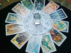 Стрельцам не рекомендуют брать кредит, а Тельцы на грани срыва